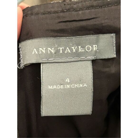 Ann Taylor virgin wool / cotton blend knee length skirt 4 polka dot preppy work - Picture 3 of 8